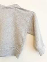 Load image into Gallery viewer, Flower Sweatshirt