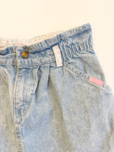 Load image into Gallery viewer, Vintage Skirt