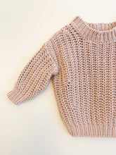 Carica l'immagine nel visualizzatore di Gallery, No. 18 Sweater