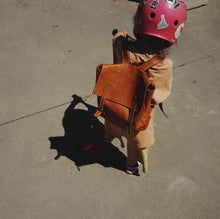 Load image into Gallery viewer, Leather Backpack