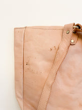 Load image into Gallery viewer, Leather Backpack