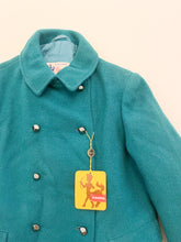 이미지를 갤러리 뷰어에 로드 , Vintage Coat