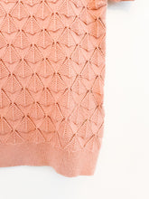 Lataa kuva Galleria-katseluun, Knit Top