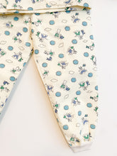 Load image into Gallery viewer, Vintage Ensemble