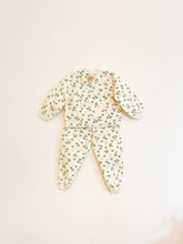 Load image into Gallery viewer, Vintage Ensemble