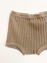 Lade das Bild in den Galerie-Viewer, Pointelle Ensemble