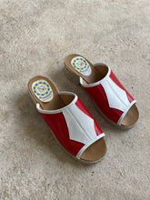 Ladda upp bild till gallerivisning, Mod Mules