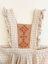 Indlæs billede til gallerivisning Apron Dress