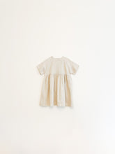 Carregar imagem no visualizador da galeria, Linen Dress