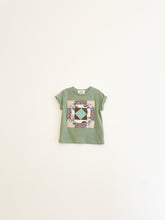 Carregar imagem no visualizador da galeria, Patchwork T-Shirt