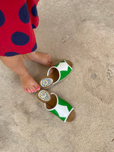 Ladda upp bild till gallerivisning, Mod Mules