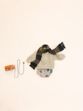 Carica l'immagine nel visualizzatore di Gallery, Aran Sweater