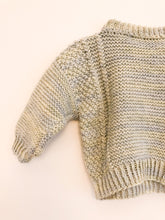 Carica l'immagine nel visualizzatore di Gallery, Aran Sweater