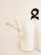 Load image into Gallery viewer, Quilted Poncho