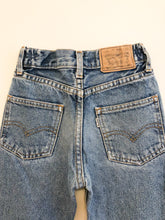 Load image into Gallery viewer, Vintage Jeans
