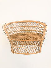 Lataa kuva Galleria-katseluun, Doll Fauteuil