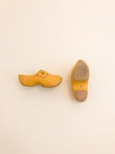 画像をギャラリービューアに読み込む, Dutch Clogs