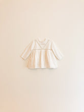 Lade das Bild in den Galerie-Viewer, Lace Blouse