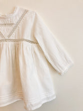 Lade das Bild in den Galerie-Viewer, Lace Blouse