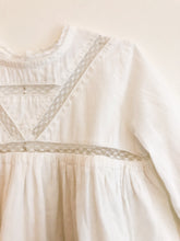 Lade das Bild in den Galerie-Viewer, Lace Blouse