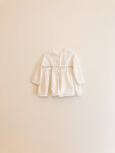 Lade das Bild in den Galerie-Viewer, Lace Blouse