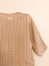 이미지를 갤러리 뷰어에 로드 , Striped Jumpsuit