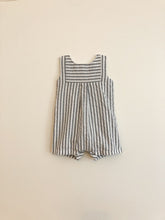 Lade das Bild in den Galerie-Viewer, Striped Romper