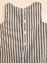 Lade das Bild in den Galerie-Viewer, Striped Romper