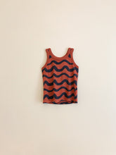 Carica l'immagine nel visualizzatore di Gallery, Wave Tank Top