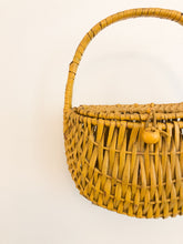 Load image into Gallery viewer, Vintage Panier