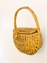 Load image into Gallery viewer, Vintage Panier