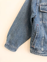 Load image into Gallery viewer, Vintage Jean Jacket