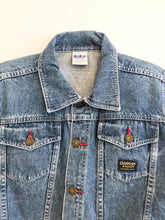 Load image into Gallery viewer, Vintage Jean Jacket