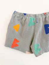 Afbeelding in Gallery-weergave laden, Graphic Shorts