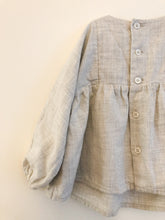 Lataa kuva Galleria-katseluun, Embroidered Blouse