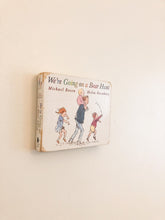 Ladda upp bild till gallerivisning, We're Going on a Bear Hunt