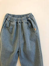 Load image into Gallery viewer, Wide-Leg Jean