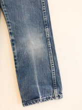 Load image into Gallery viewer, Vintage Wrangler Jeans