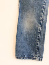 Load image into Gallery viewer, Vintage Wrangler Jeans
