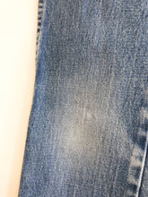Load image into Gallery viewer, Vintage Wrangler Jeans