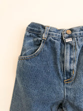 Cargar imagen en el visor de la galería, Vintage Guess Jeans