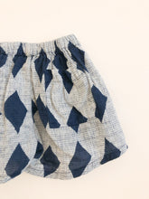 Load image into Gallery viewer, Diamond Shorts