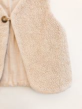 Φόρτωση εικόνας στο εργαλείο προβολής Συλλογής, Faux Sherpa Vest