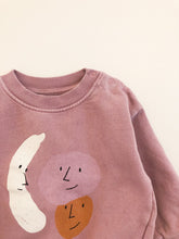 Carregar imagem no visualizador da galeria, Faces Sweatshirt
