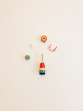 Lade das Bild in den Galerie-Viewer, Bonhomme Stacking Toy