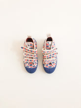 Carica l'immagine nel visualizzatore di Gallery, Fun Sneakers