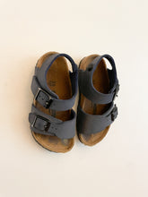 Load image into Gallery viewer, Birkenstock Sandals
