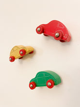 將圖片載入圖庫檢視器 Toy Cars
