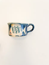 Charger l&#39;image dans la galerie, Artisanal Children’s Mug
