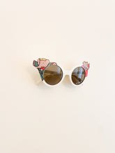 Carica l&#39;immagine nel visualizzatore di Gallery, Vintage Sunglasses
